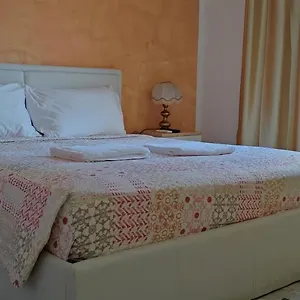 2* Bed & Breakfast The Caponi Bros