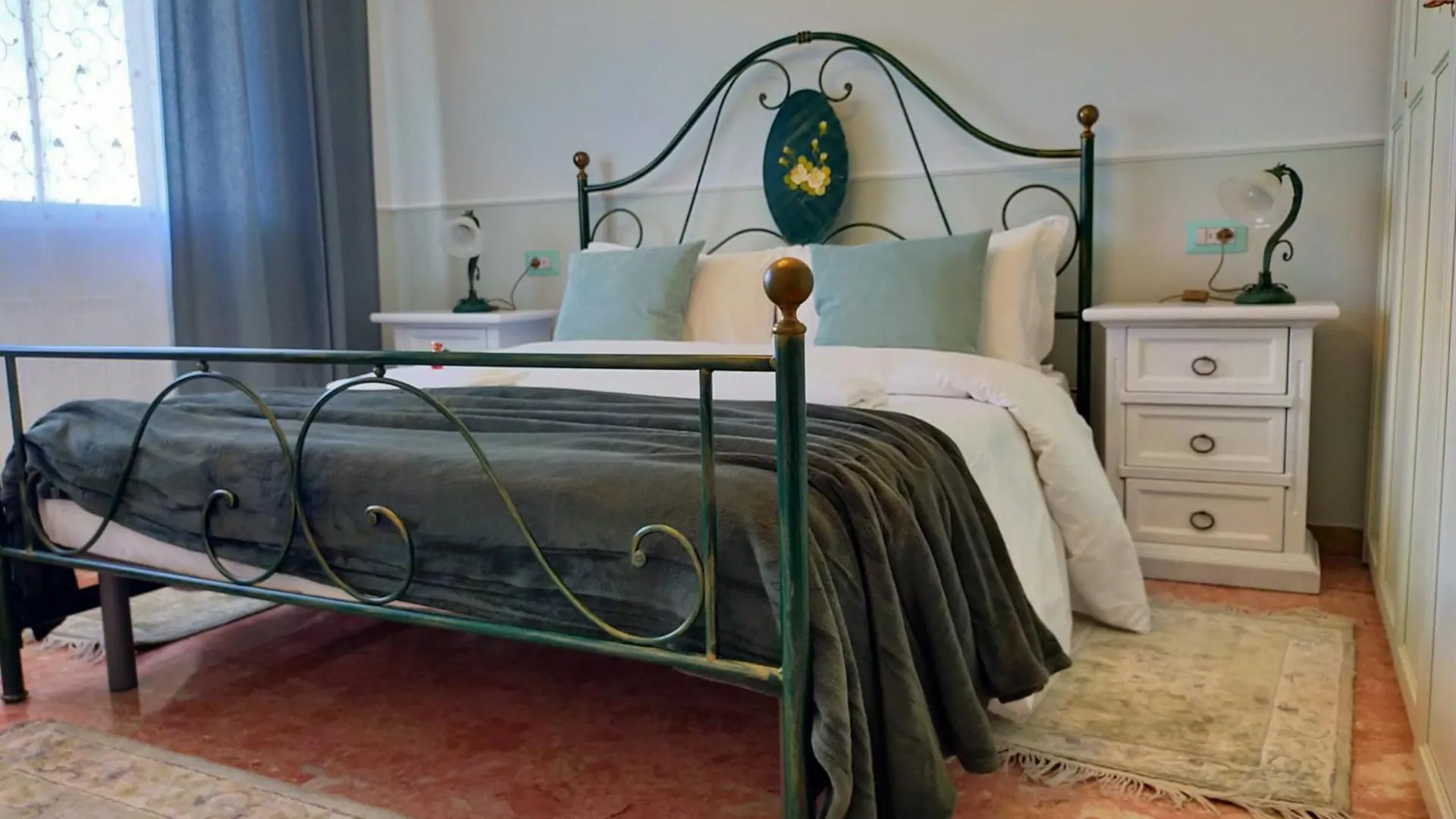 Sofia Apartment Mestre Italy