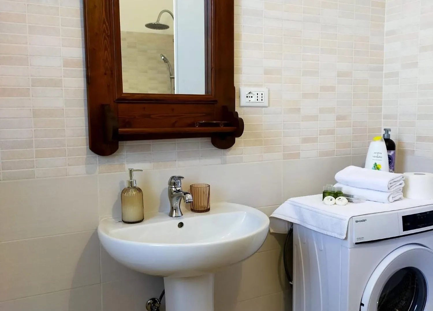 Sofia Apartment Mestre Italy